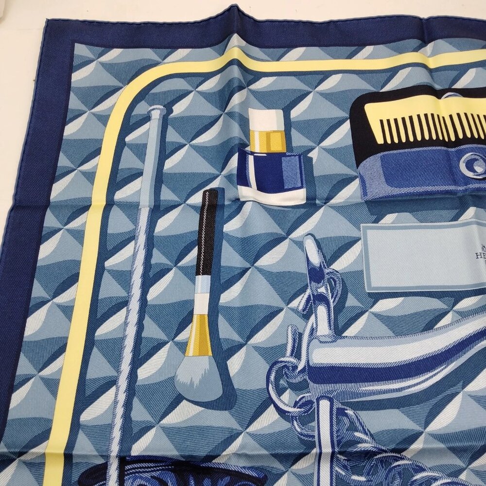 Authentic Hermes Carre 90 Beaute Composee Navy Blue Scarf mn696-121325 - Picture 4 of 9